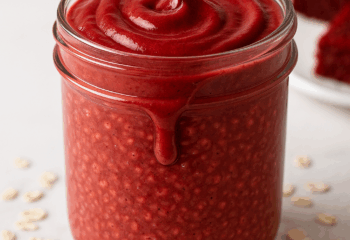 Silky Red Velvet Overnight Oats